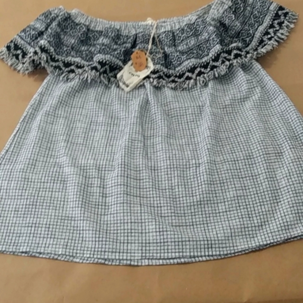Top Entro brand new with tags blk/wht check fringe cape collar sz/m cute NWT